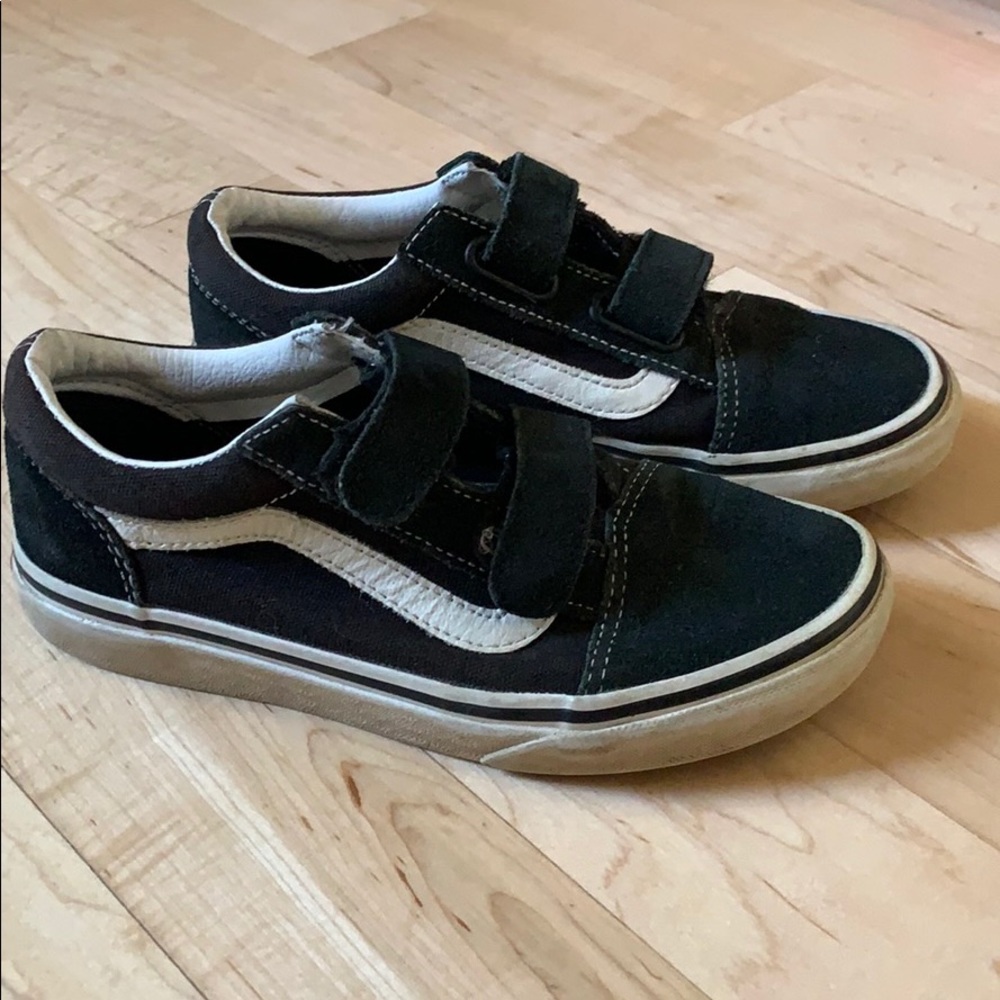 Velcro strap vans